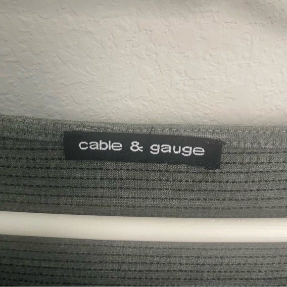 Cable & Gauge Top Puffy Bubble Short Sleeve Wide Crew Neck Slate Gray - Picture 4 of 10